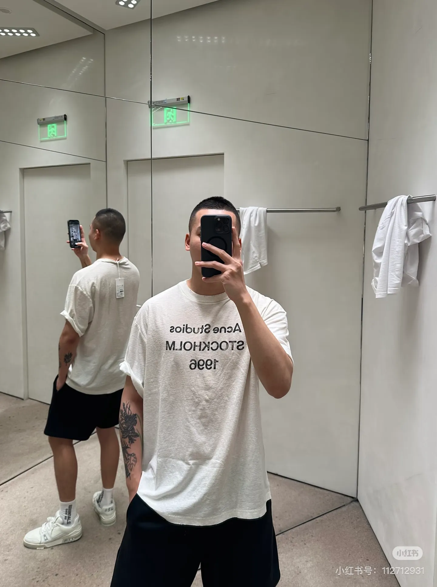 【 】Acne （White）